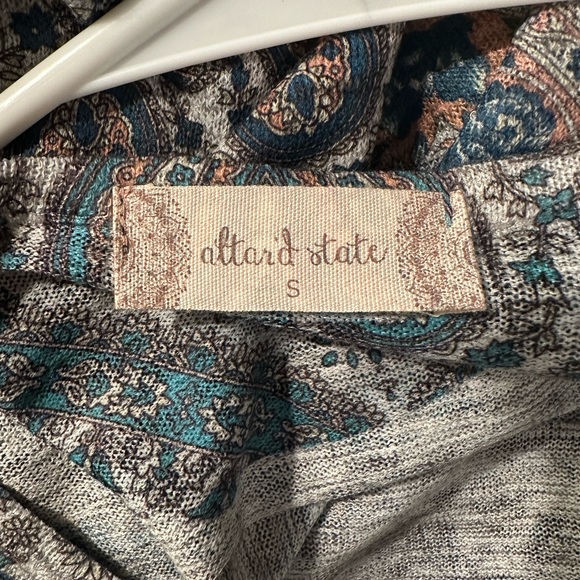 Altar’d state tunic - Picture 7 of 12